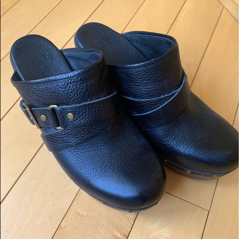 UGG Black Leather Clogs with Buckle